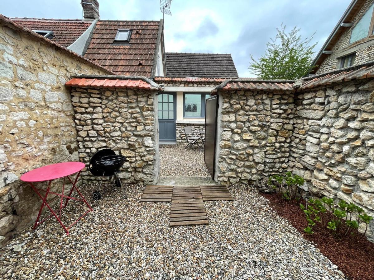 Maison Climatisee Avec Jardin Vernon  Exterior photo